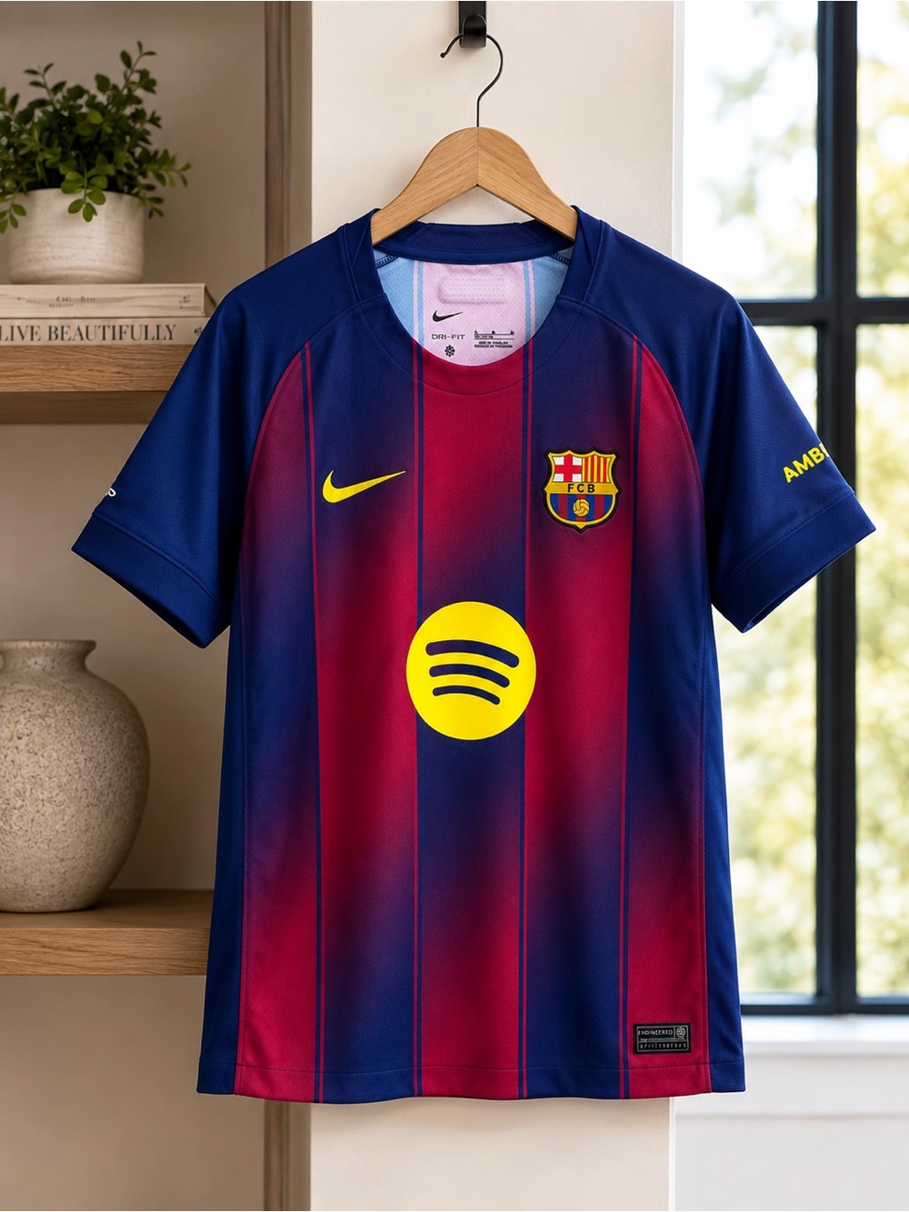 Official Nike FC Barcelona Youth M Jersey - UCL Champions League Patches